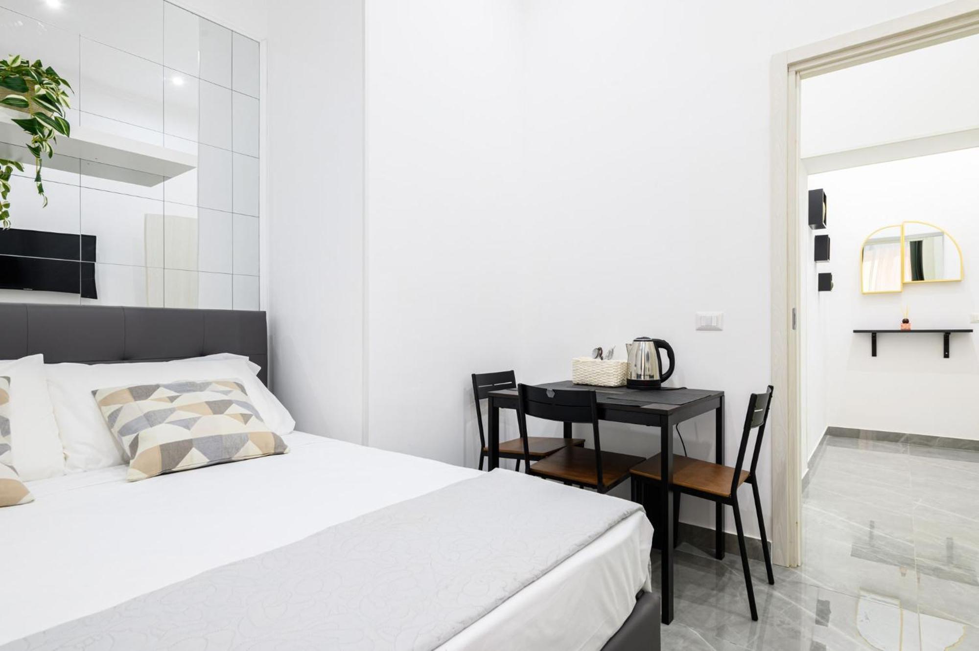 Giordano Suite Center Nápoles Exterior foto